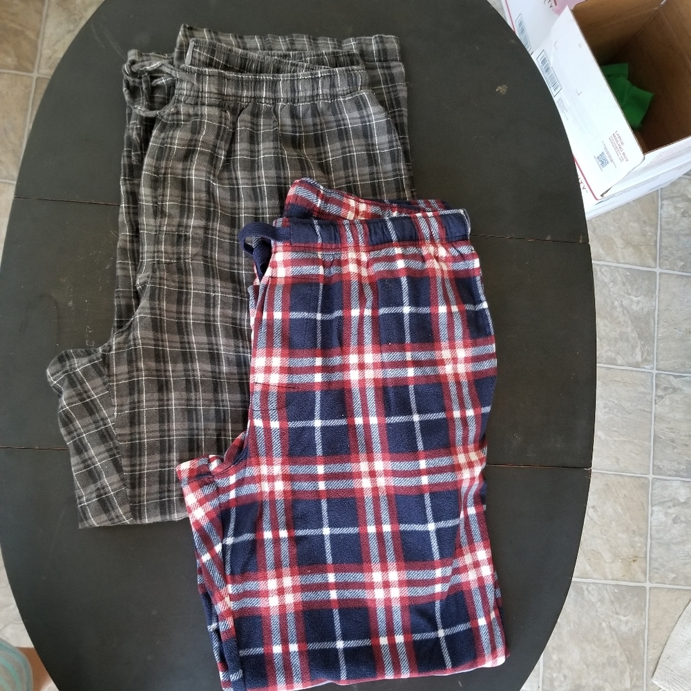 Set of 2 Croft and Barrow Fleece lounge Pants L